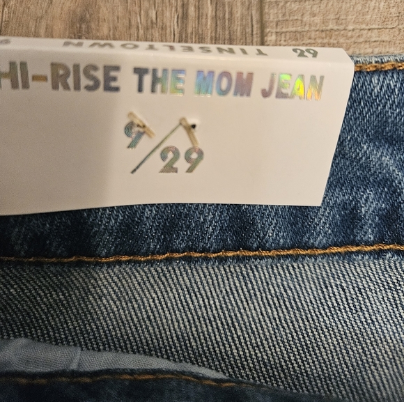 High rise mom jeans - Picture 5 of 8
